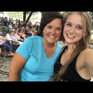 Meet your Posher, Dawn